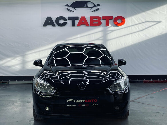 2010 Renault Fluence I, чёрный, 520000 рублей - вид 1
