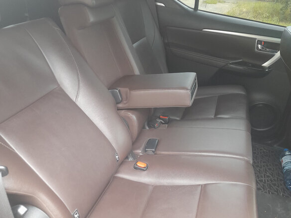 2017 Toyota Fortuner II, чёрный, 3200000 рублей - вид 8