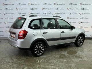 2026 Lada (ВАЗ) Granta Cross I Рестайлинг, серебристый, 1216000 рублей, вид 4