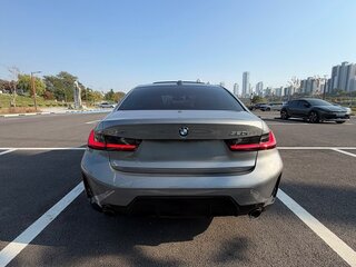 2025 BMW 3 серии 320d xDrive VII (G2x) Рестайлинг 2, серый, 7499000 рублей, вид 3