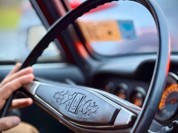 1998 Lada (ВАЗ) 2106 4-speed, красный, 190000 рублей - вид 5