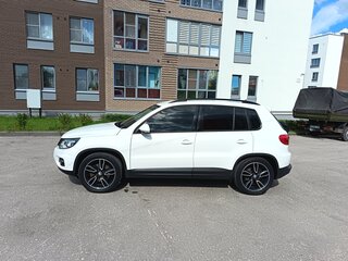 2013 Volkswagen Tiguan I Рестайлинг, белый, 1700000 рублей, вид 2