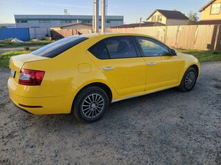2020 Skoda Octavia III (A7) Рестайлинг, жёлтый, 1450000 рублей, вид 3