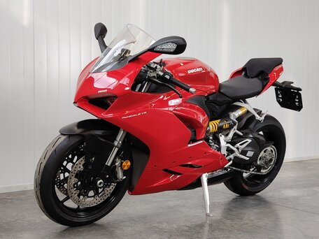 2023 Ducati Panigale V2, красный, 1589000 рублей, вид 4