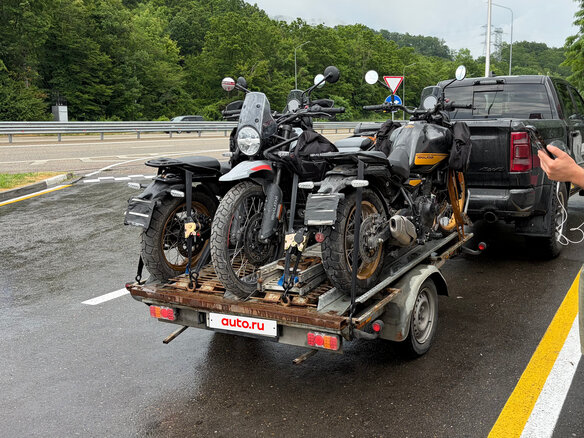 2024 Royal Enfield Himalayan, чёрный, 520000 рублей - вид 3