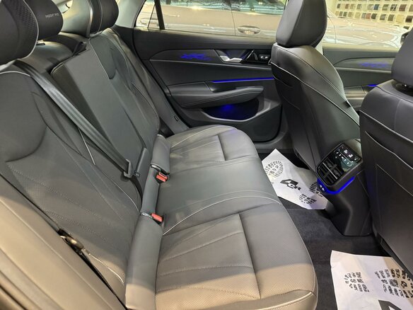 2025 Volkswagen Passat (North America and China) Pro I, чёрный - вид 17