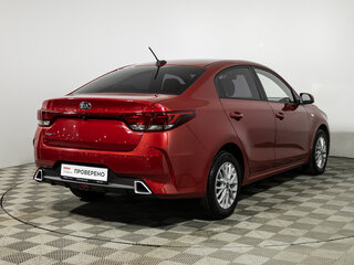 2020 Kia Rio IV Рестайлинг, красный, 1499900 рублей, вид 5