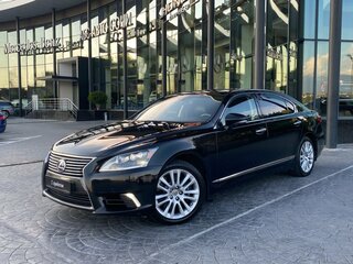 2013 Lexus LS Long 600h L IV Рестайлинг 2, чёрный, 2659000 рублей, вид 1