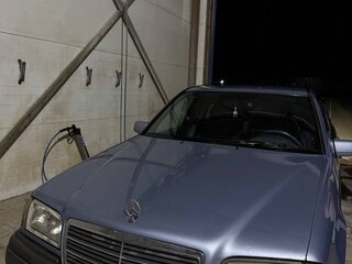 1995 Mercedes-Benz C-Класс 280 I (W202), голубой, 350000 рублей, вид 4