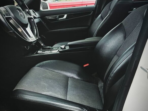 2012 Mercedes-Benz C-Класс 180 BlueEFFICIENCY III (W204) Рестайлинг, белый, 1500000 рублей - вид 19