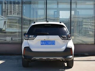 2023 Honda Fit Crosstar IV Рестайлинг, белый, 1100000 рублей, вид 3