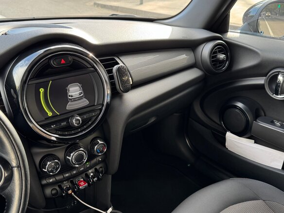2016 Mini Hatch Cooper III (F55/F56), зелёный, 1500000 рублей - вид 6