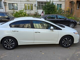 2014 Honda Civic IX Рестайлинг, белый, 1300000 рублей, вид 2