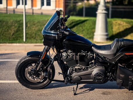 2021 Harley-Davidson Fat Bob, чёрный, 2350000 рублей, вид 5