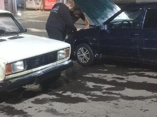 1998 Lada (ВАЗ) 2105, белый, 50000 рублей, вид 3