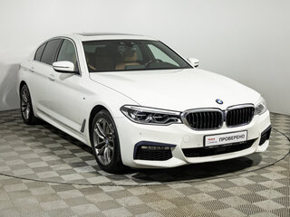 2018 BMW 5 серии 520d xDrive VII (G30/G31/G38), белый, 2649900 рублей, вид 3