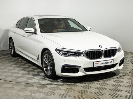 2018 BMW 5 серии 520d xDrive VII (G30/G31/G38), белый, 2649900 рублей, вид 3