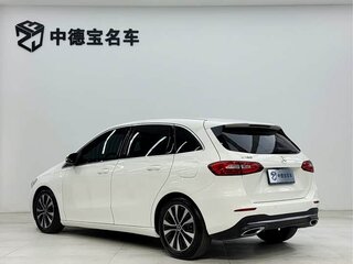 2022 Mercedes-Benz B-Класс 180 III (W247), белый, 1420000 рублей, вид 4