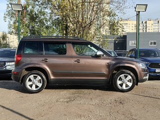 2014 Skoda Yeti I Рестайлинг, коричневый, 1399000 рублей, вид 4