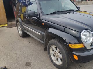 2007 Jeep Cherokee III (KJ) Рестайлинг, чёрный, 820000 рублей, вид 1
