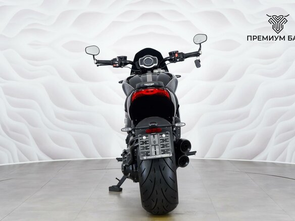 2025 Triumph Rocket III, чёрный, 2649000 рублей - вид 6