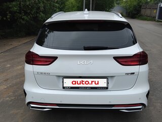 2021 Kia Ceed III Рестайлинг, белый, 2400000 рублей, вид 5
