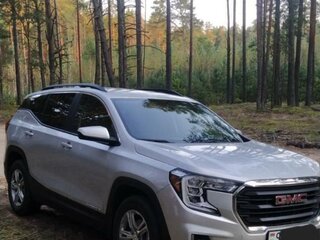 2022 GMC Terrain II Рестайлинг, серебристый, 1720000 рублей, вид 4