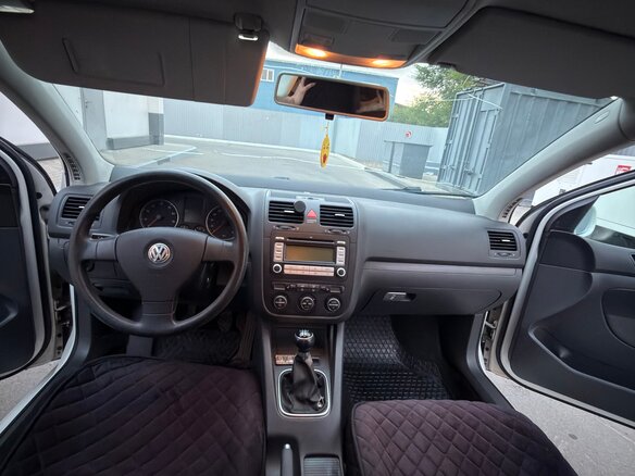 2008 Volkswagen Golf V, белый, 560000 рублей - вид 17