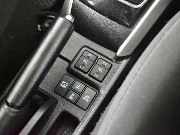 2018 Toyota Corolla Fielder XI (E160, E170) Рестайлинг 2, серый, 1309900 рублей - вид 20