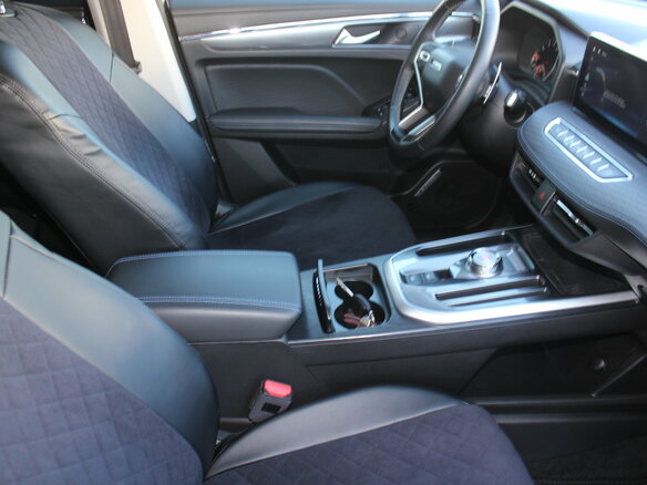 2023 Haval Jolion I, серый, 1815000 рублей - вид 13