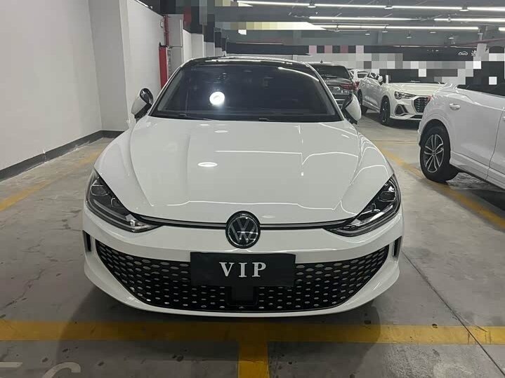 Открыть фотографии: Volkswagen Lamando II