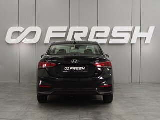 2018 Hyundai Solaris II, чёрный, 1261000 рублей, вид 4