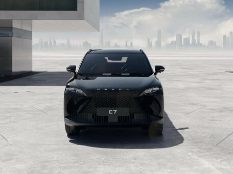 2025 Omoda C7, чёрный, 3099000 рублей, вид 2