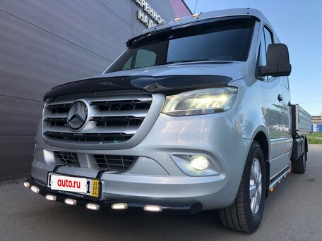 2019 Mercedes-Benz Sprinter, серебристый, 7500000 рублей, вид 3