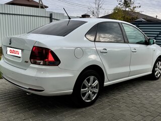 2015 Volkswagen Polo V Рестайлинг, белый, 1200000 рублей, вид 5