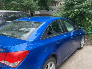 2011 Chevrolet Cruze I, синий, 700000 рублей, вид 2