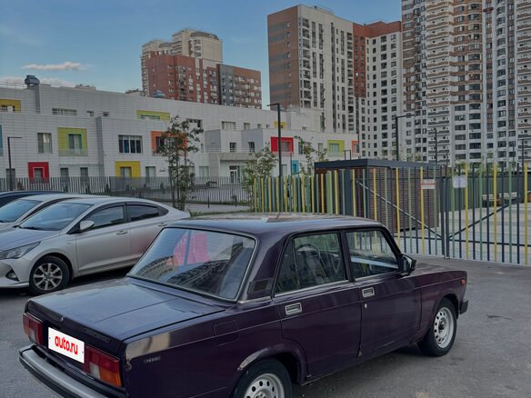 1997 Lada (ВАЗ) 2105, фиолетовый