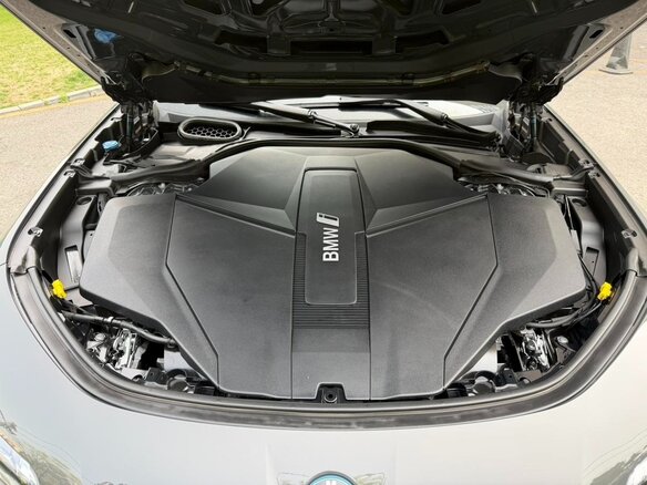 2023 BMW i7 eDrive50 I (G70), серый, 10293700 рублей - вид 13