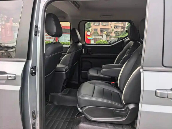 2022 Wuling Journey, серый, 1099000 рублей - вид 10