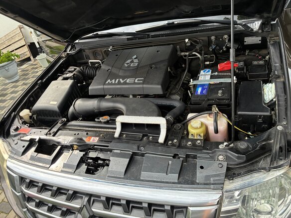 2017 Mitsubishi Pajero IV Рестайлинг 2, коричневый, 3300000 рублей - вид 10