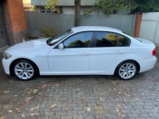 2011 BMW 3 серии 318i V (E90/E91/E92/E93) Рестайлинг, белый, 1200000 рублей, вид 2