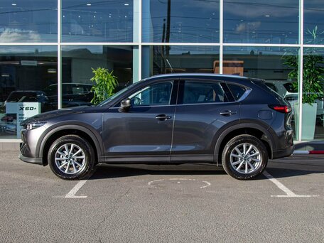 2026 Mazda CX-5 II Рестайлинг, серебристый, 3950000 рублей, вид 4