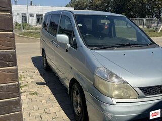 2000 Nissan Serena II (C24), серый, 280000 рублей, вид 4