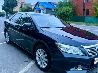 2012 Toyota Camry VII (XV50), серый, 1800000 рублей, вид 2