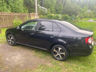 2008 Volkswagen Jetta V, чёрный, 650000 рублей, вид 5