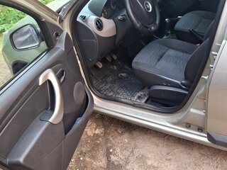 2011 Renault Sandero I, бежевый, 450000 рублей, вид 5