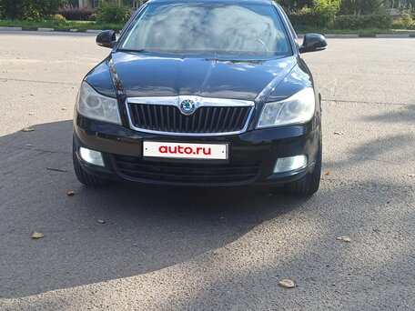2011 Skoda Octavia II (A5) Рестайлинг, чёрный, 505000 рублей, вид 1