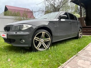 2005 BMW 1 серии 120i I (E81/E82/E87/E88), бежевый, 700000 рублей, вид 4