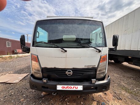 2012 Nissan Cabstar, белый, 828000 рублей, вид 3