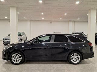 2020 Kia Ceed III, чёрный, 1895000 рублей, вид 3